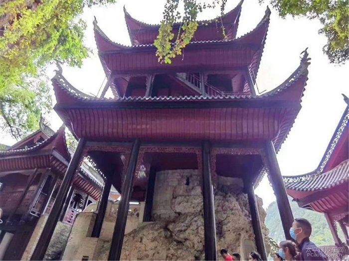 泉州东西塔，中国现存最高的一对石塔，著名的文物遗产，见证古代工匠高超技艺